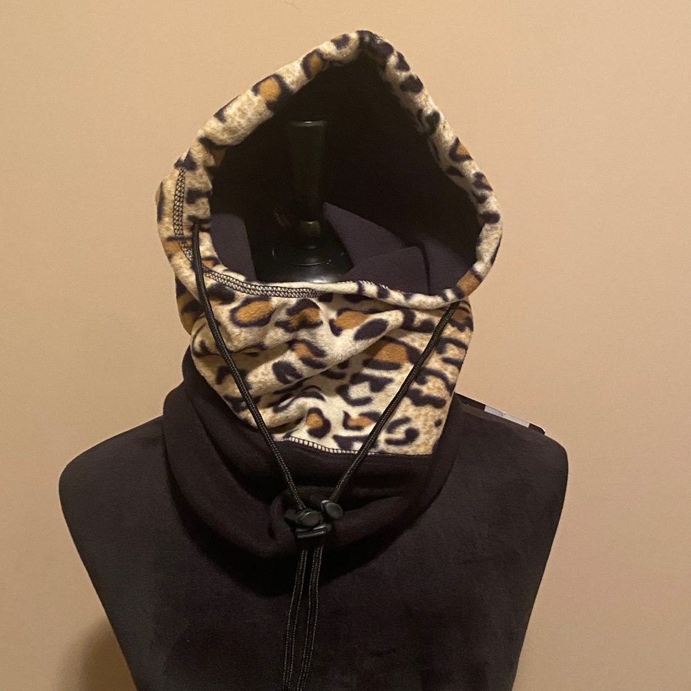 6-in-1 Hood